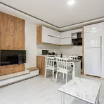 The Classe Collection Suite 18